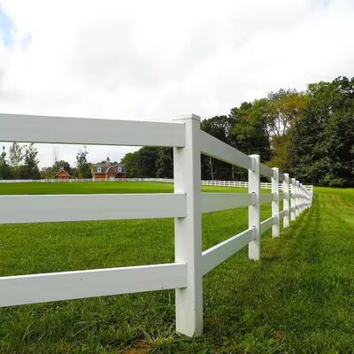 Livestock Farm Pvc Ranch Style Fencing 3 Layer White PVC Horse Fence Trellis/Gate For Versatile Yards