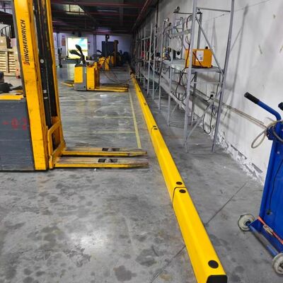 Ground Protection Barrier Flexible Safety Barrier Equipped with Polymer Energy Absorbing Shell and Special Bolt Fixing