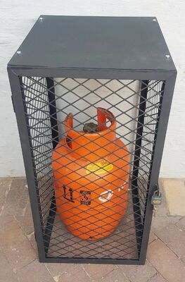 Holds 4 X 9kg Bottles Gas Bottle Cage Industrial Gas Cylinder Cage