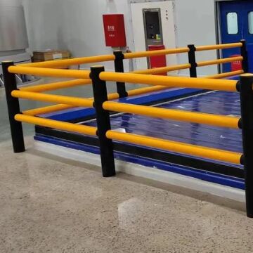 300/500/1150mm Height Flexible Safety Bollards Protective Installation