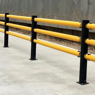 300/500/1150mm Height Flexible Safety Bollards Protective Installation