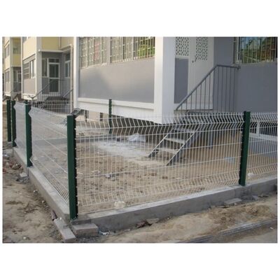 Black Iron 3D Wire Mesh Fence Folded Wire European Pole Hot Dip Galvanized