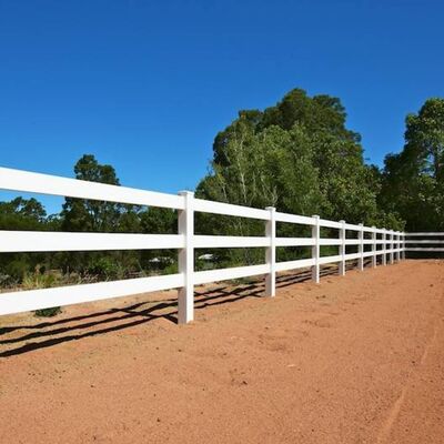Livestock Farm Pvc Ranch Style Fencing 3 Layer White PVC Horse Fence Trellis/Gate For Versatile Yards
