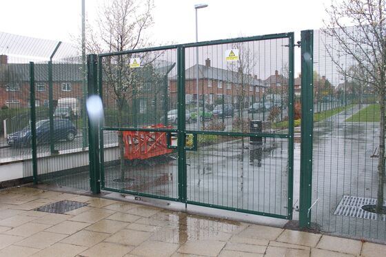 Q235  Low Carbon Steel 358 Anti Climb Fence Prison Vandal Resistant