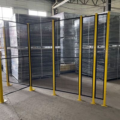 Industrial Robot Safety Fence Designed With Welded Mesh Panels And Corrosion Resistant Powder Coated Steel Frame For Safety