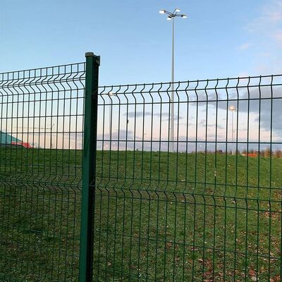 Factory-direct-sale Q235 low-carbon steel 3D curved fence the best choice for outdoor installationa
