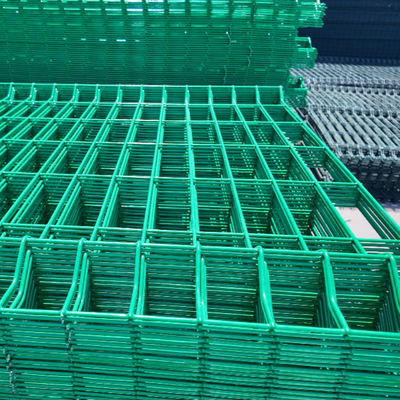 Outdoor Applications 3D Bending Fence with High Strength Steel Wire and Triangular Mesh Design