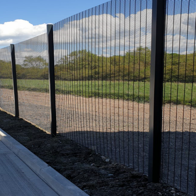 Pre Embedded or Flange Fixed Installation Options 358 Anti Climb Fence for Versatile in Various Terrain Conditions