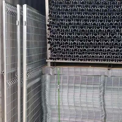 High Strength 3D Bending Fence With Corrosion Resistant Coating Suitable For Various Outdoor Applications