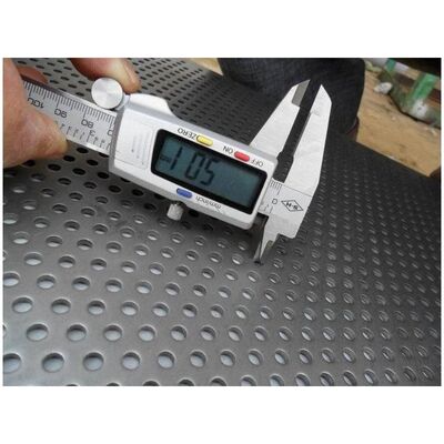 304 Stainless Steel Metal Punch Plate Perforated Mesh Aluminum Punch Plate 1-50m